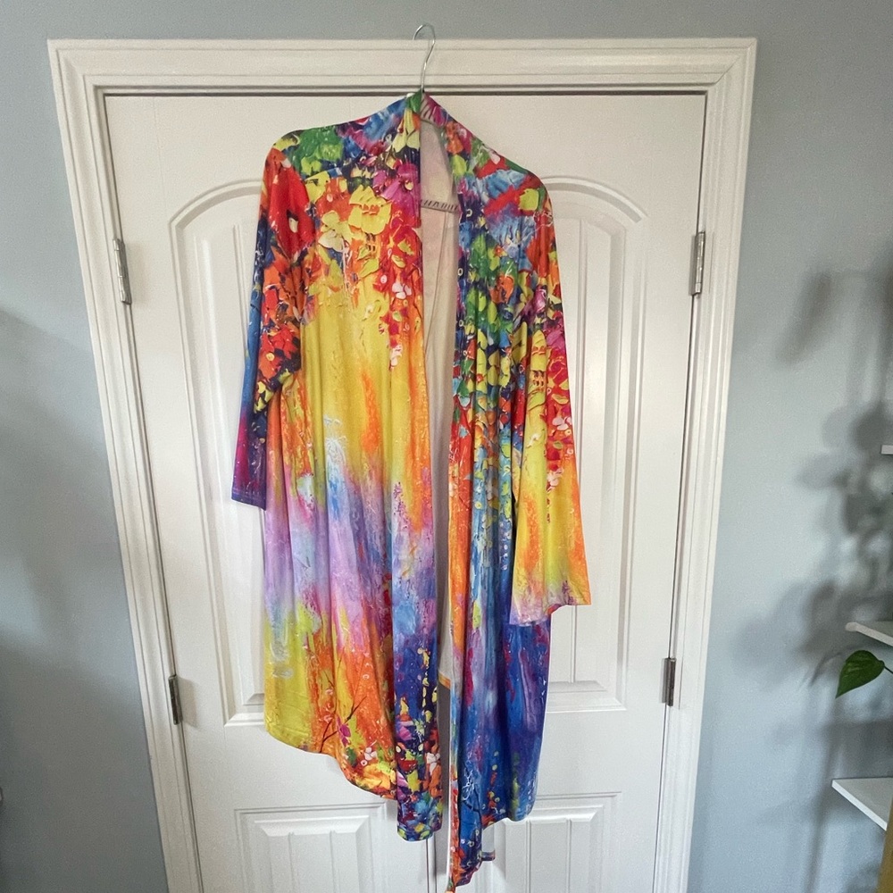 Colorful Floral Knit/Polyester Kimono Large